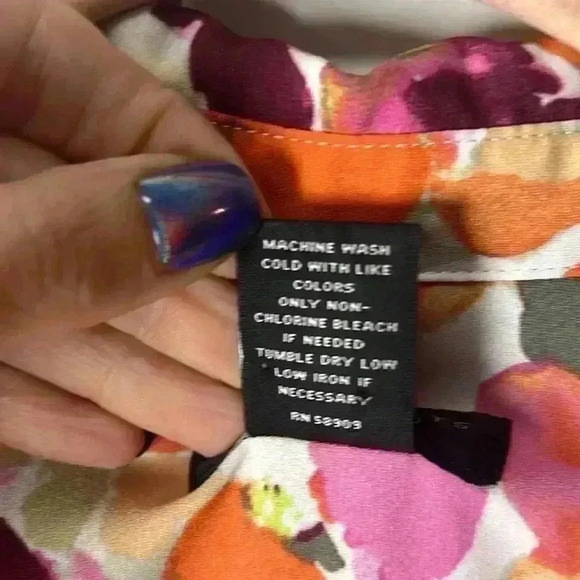 Investments Floral Button Down Tie Front Long Sleeve Top Size 2X - Picture 9 of 10